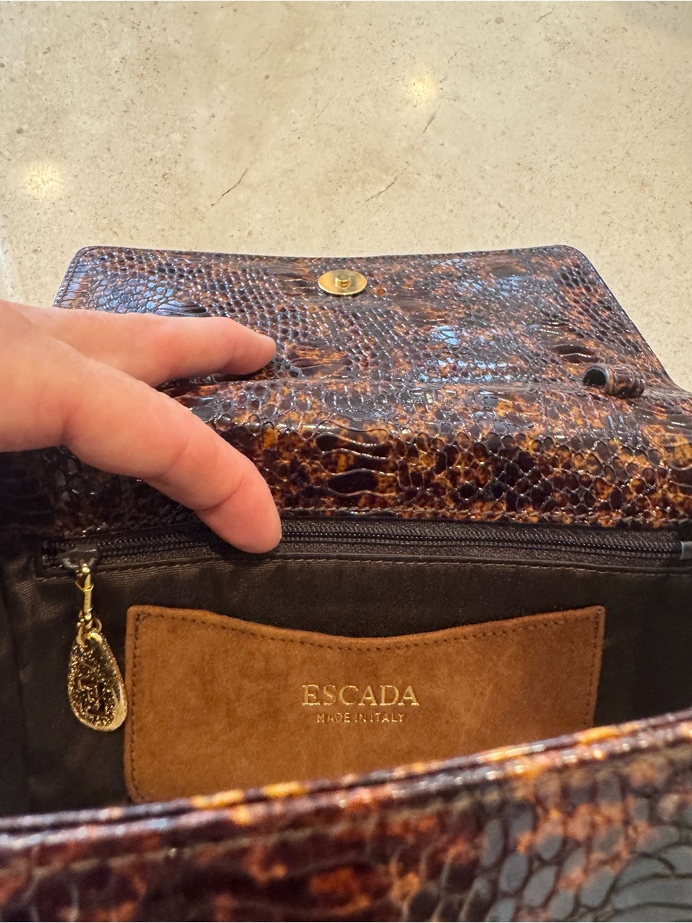 Beautiful Escada Handbag - Picture 5 of 11